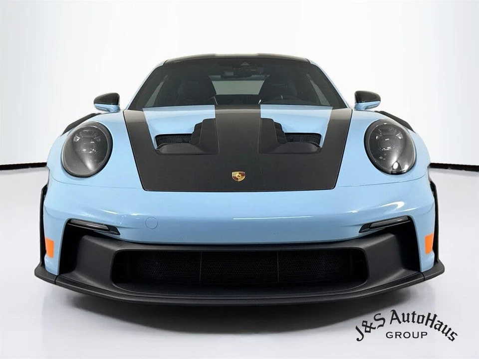2025 Porsche 992 GT3 RS - Image 2 of 31