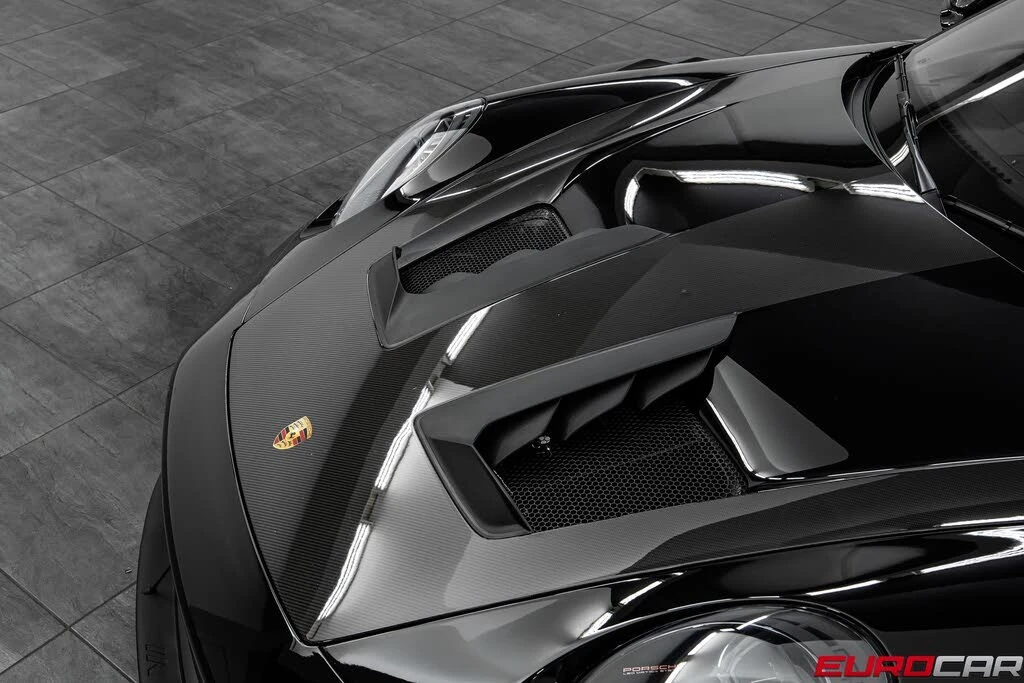 2025 Porsche 992 GT3 RS - Image 9 of 31