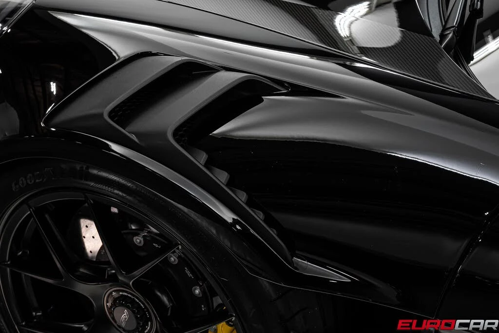 2025 Porsche 992 GT3 RS - Image 17 of 31