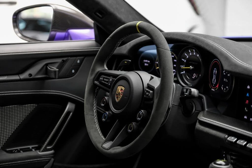 2025 Porsche 992 GT3 RS - Image 20 of 31