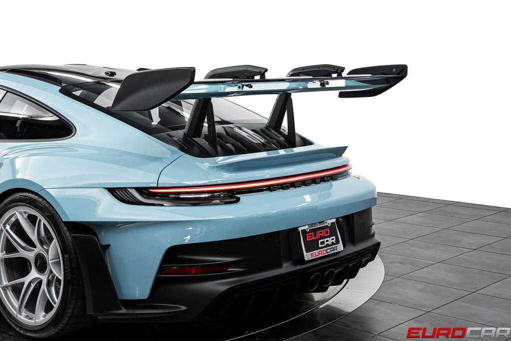 2025 Porsche 992 GT3 RS - Image 20 of 31