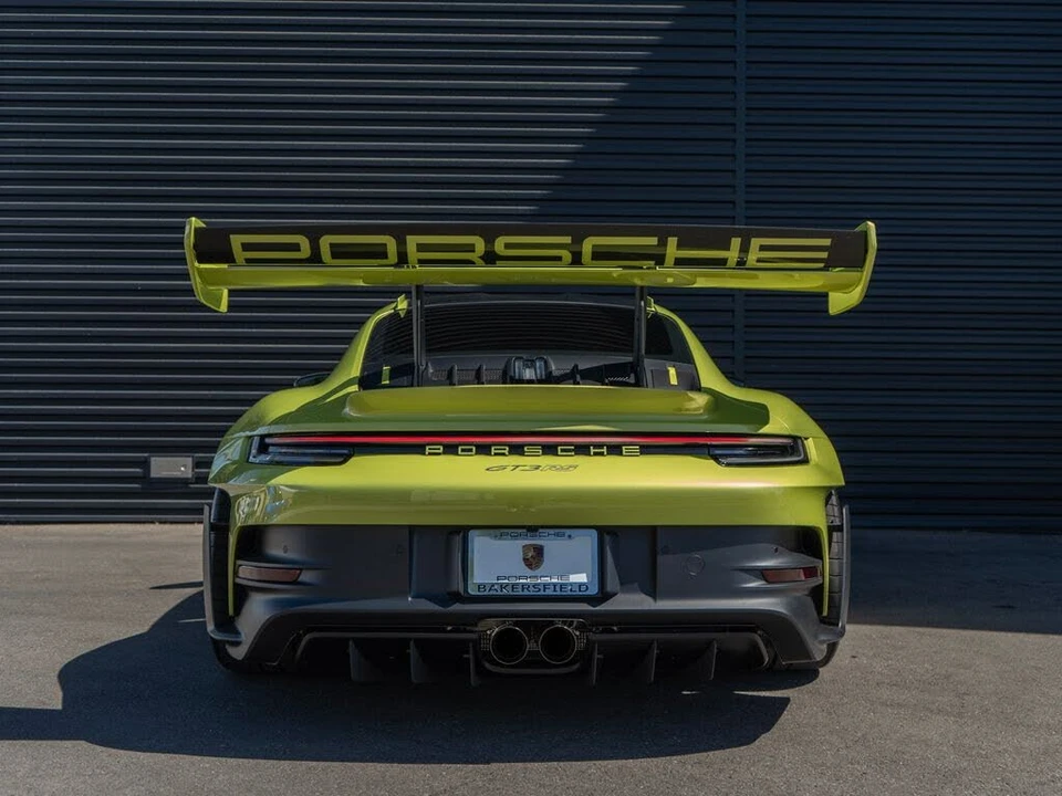 2025 Porsche 992 GT3 RS - Image 10 of 31