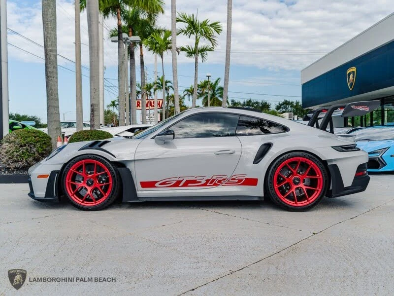 2025 Porsche 992 GT3 RS - Image 2 of 31