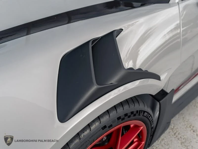2025 Porsche 992 GT3 RS - Image 14 of 31