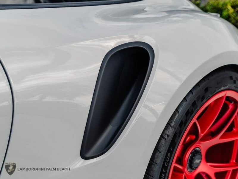 2025 Porsche 992 GT3 RS - Image 16 of 31