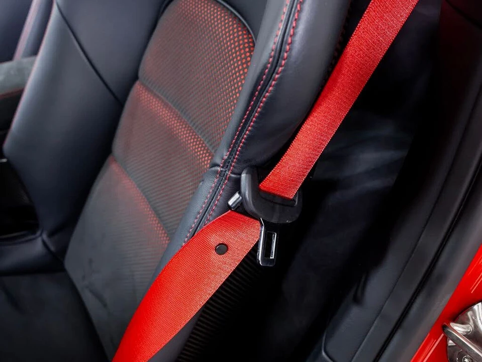 2025 Porsche 992 GT3 RS - Image 11 of 31