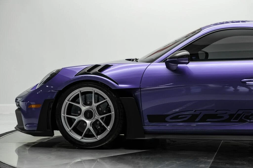 2025 Porsche 992 GT3 RS - Image 17 of 31