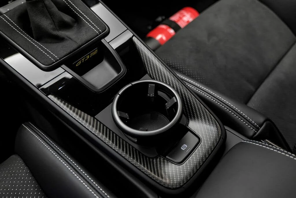 2025 Porsche 992 GT3 RS - Image 28 of 31