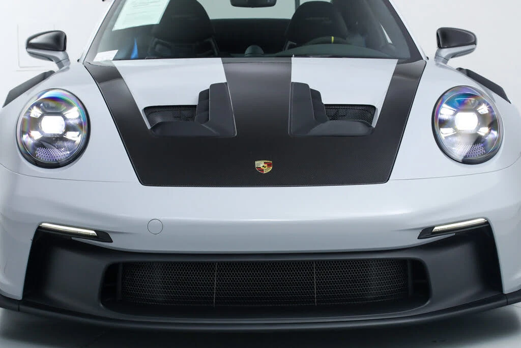 2025 Porsche 992 GT3 RS - Image 9 of 31