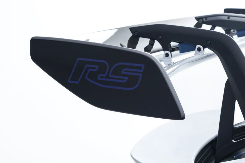 2025 Porsche 992 GT3 RS - Image 15 of 31