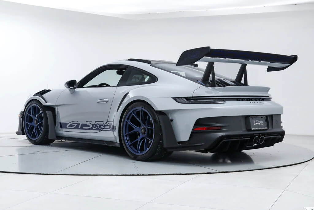 2025 Porsche 992 GT3 RS - Image 3 of 31