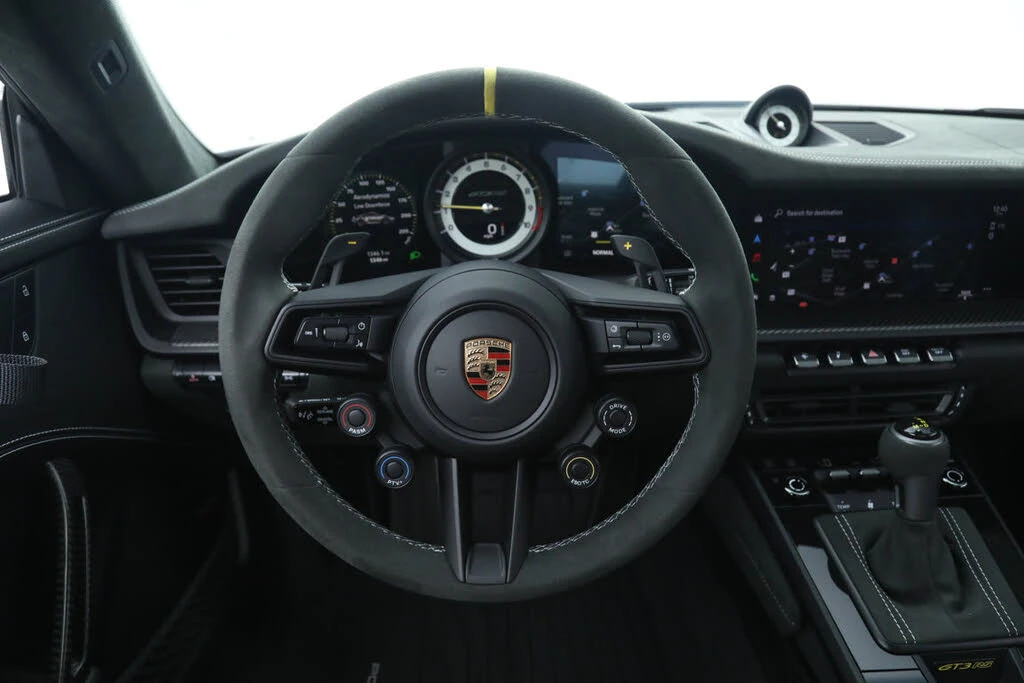 2025 Porsche 992 GT3 RS - Image 30 of 31