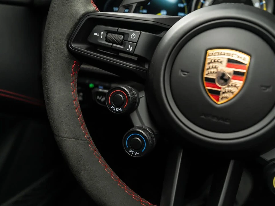 2025 Porsche 992 GT3 RS - Image 16 of 31