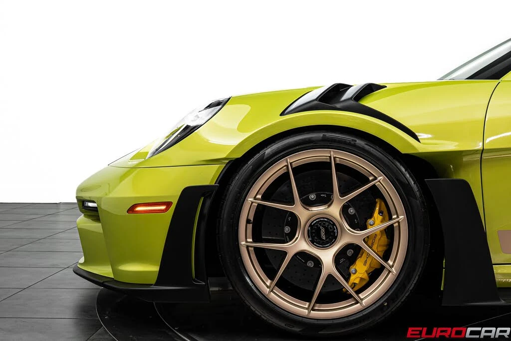 2025 Porsche 992 GT3 RS - Image 14 of 31