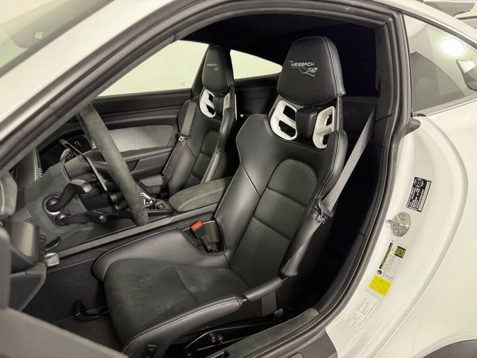 2025 Porsche 992 GT3 RS - Image 5 of 7