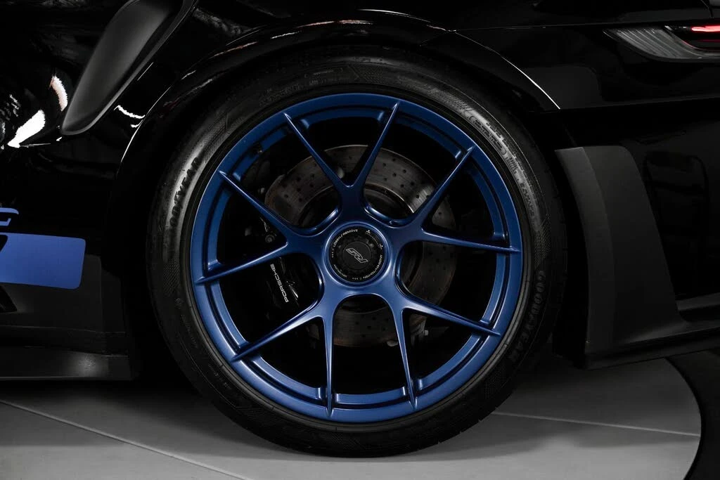 2025 Porsche 992 GT3 RS - Image 20 of 31