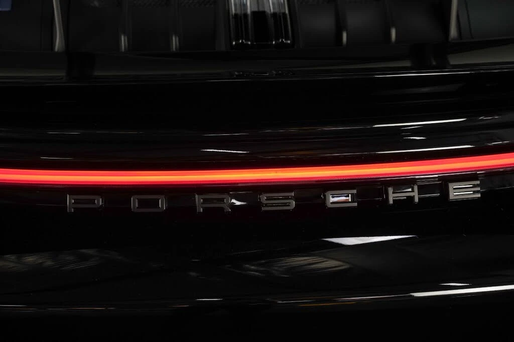 2025 Porsche 992 GT3 RS - Image 23 of 31