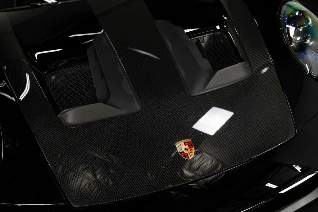 2025 Porsche 992 GT3 RS - Image 14 of 31