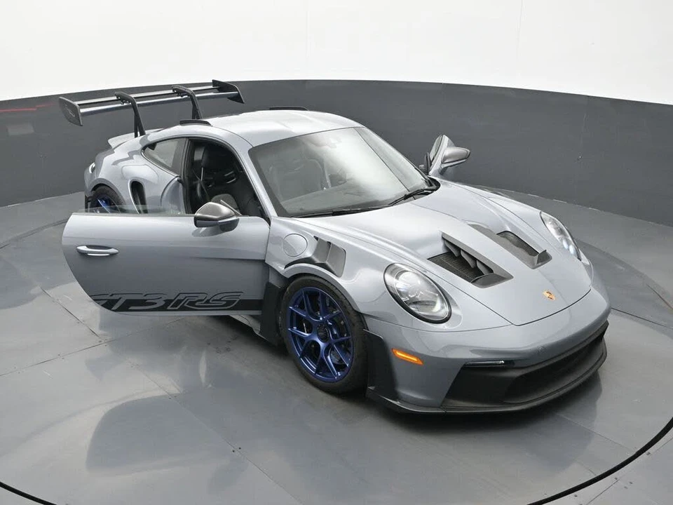 2025 Porsche 992 GT3 RS - Image 27 of 28