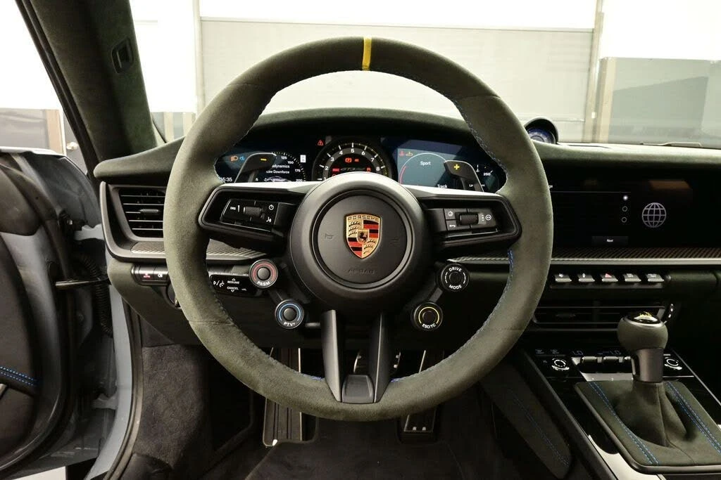 2025 Porsche 992 GT3 RS - Image 8 of 28