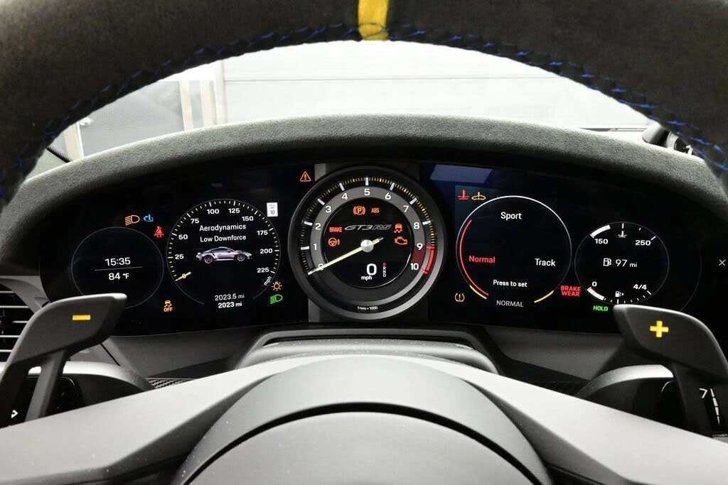 2025 Porsche 992 GT3 RS - Image 9 of 28