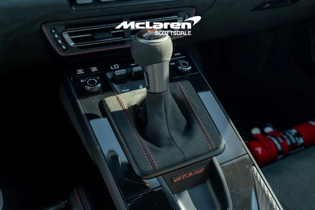 2025 Porsche 992 GT3 RS - Image 17 of 31