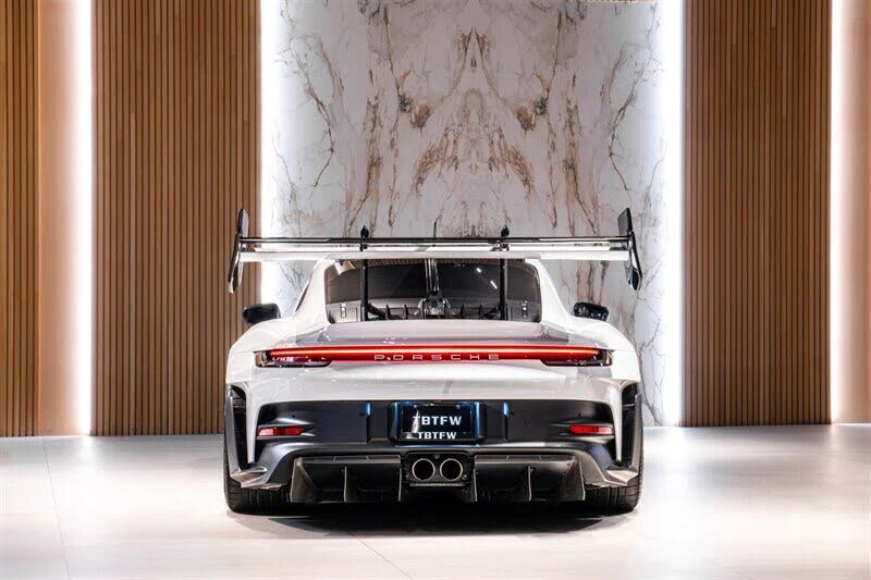 2025 Porsche 992 GT3 RS - Image 5 of 31