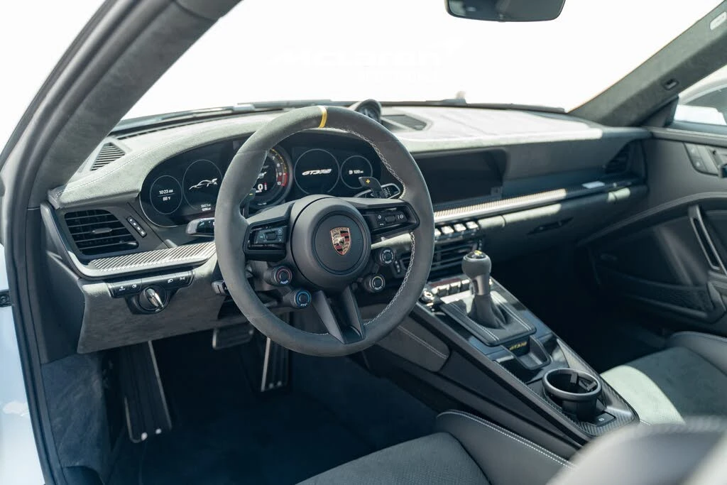 2025 Porsche 992 GT3 RS - Image 13 of 31