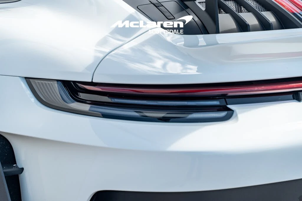 2025 Porsche 992 GT3 RS - Image 28 of 31