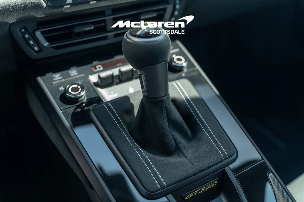 2025 Porsche 992 GT3 RS - Image 17 of 31
