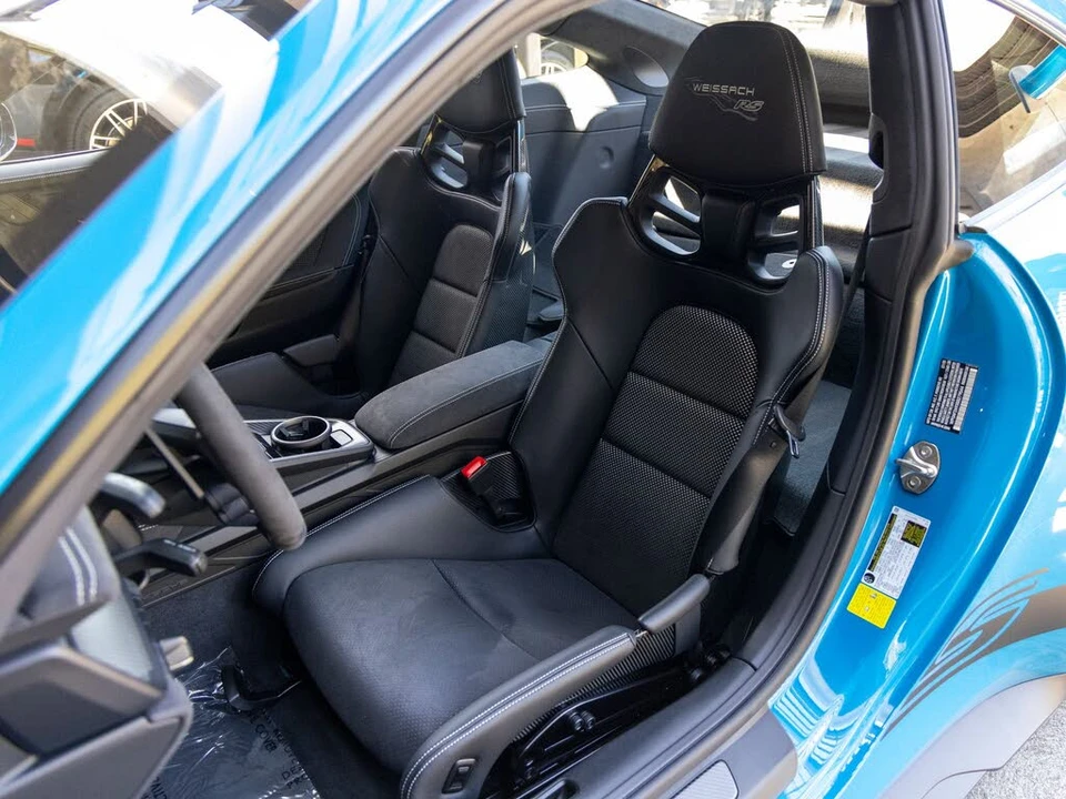 2025 Porsche 992 GT3 RS - Image 5 of 31