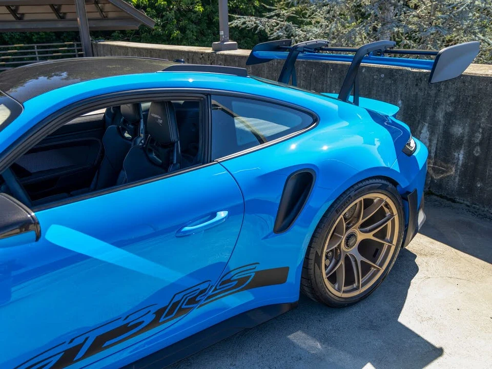 2025 Porsche 992 GT3 RS - Image 20 of 31