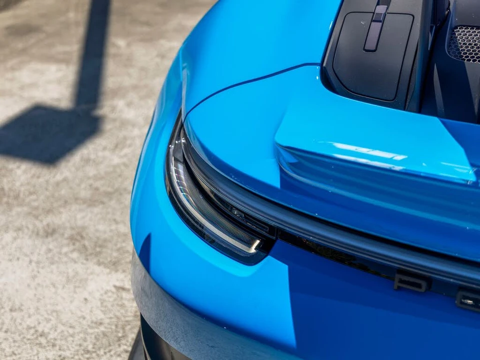 2025 Porsche 992 GT3 RS - Image 21 of 31