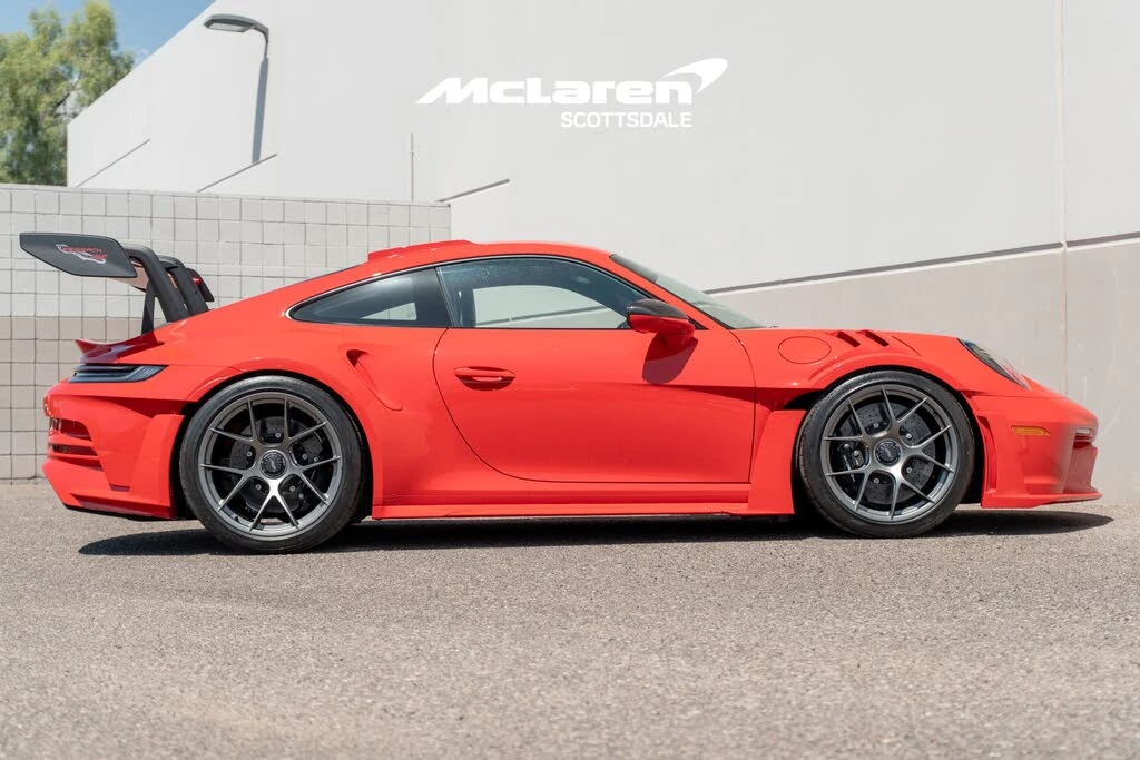 2025 Porsche 992 GT3 RS - Image 8 of 31