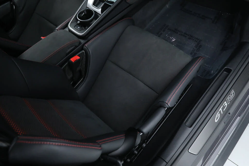 2025 Porsche 992 GT3 RS - Image 21 of 31