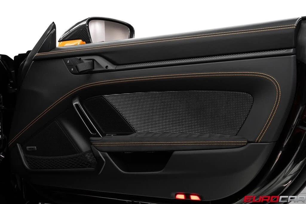 2025 Porsche 992 GT3 RS - Image 28 of 31