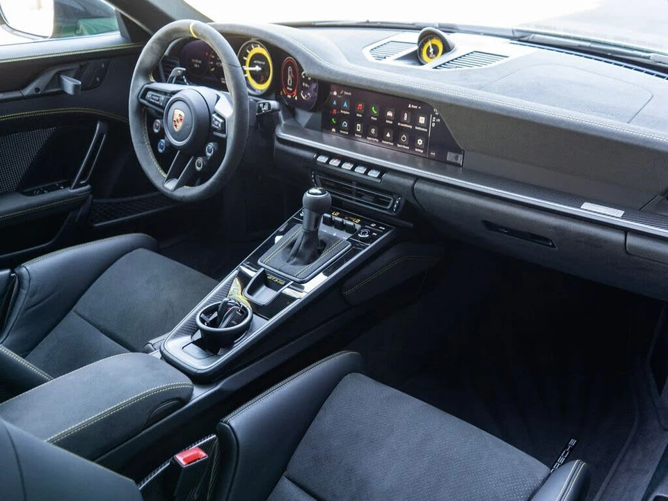 2025 Porsche 992 GT3 RS - Image 10 of 31
