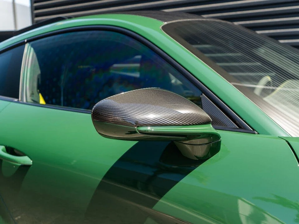 2025 Porsche 992 GT3 RS - Image 18 of 31