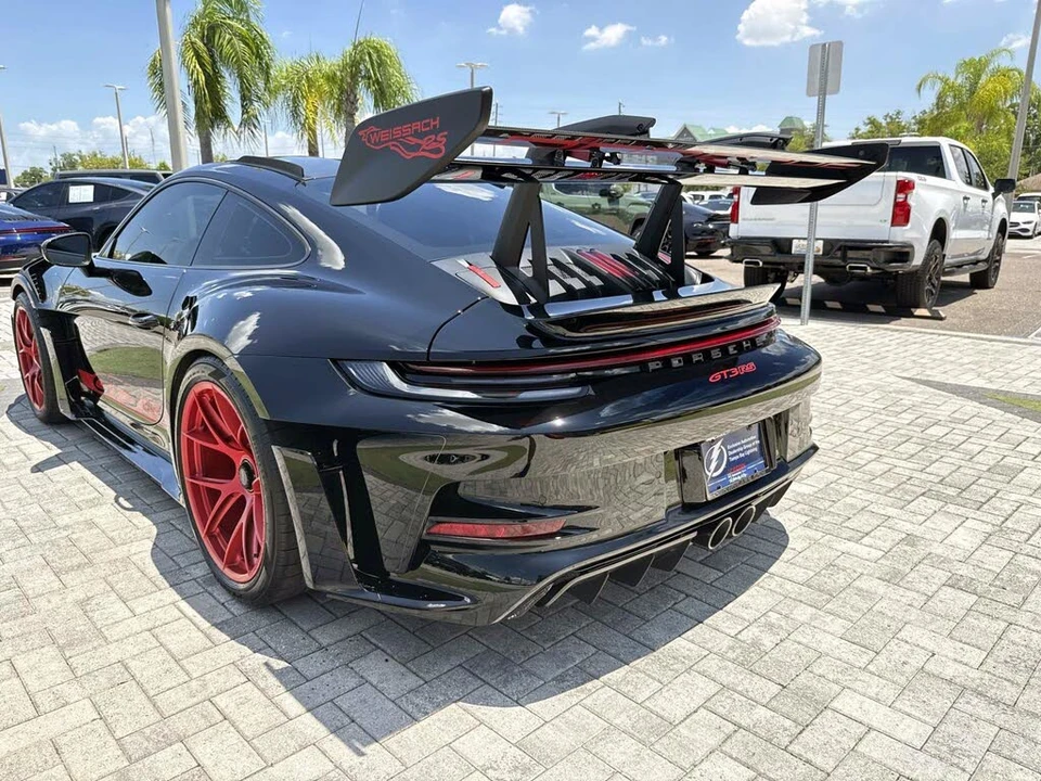 2025 Porsche 992 GT3 RS - Image 12 of 31