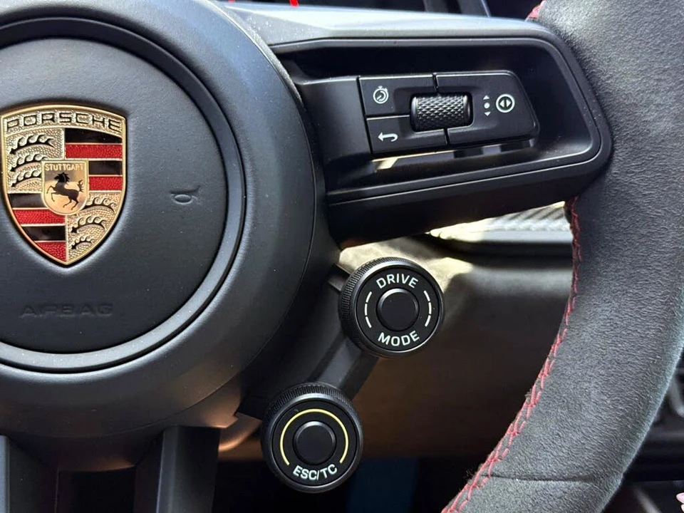 2025 Porsche 992 GT3 RS - Image 31 of 31