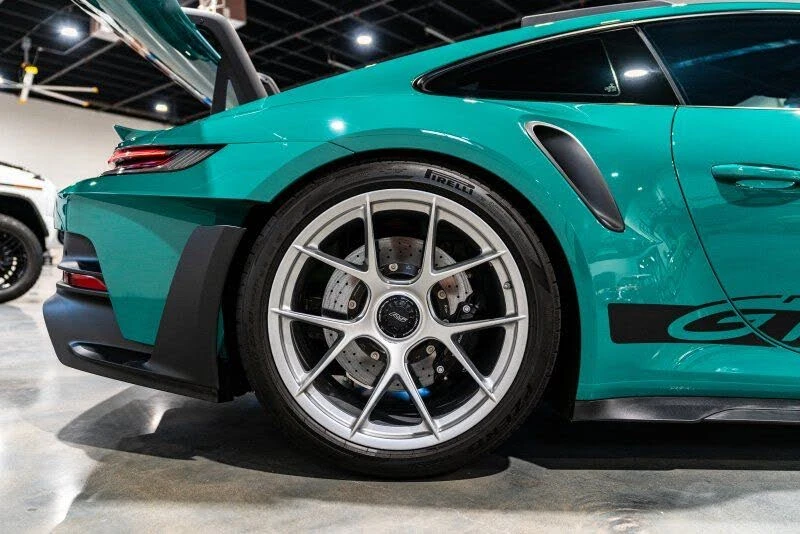 2025 Porsche 992 GT3 RS - Image 23 of 31