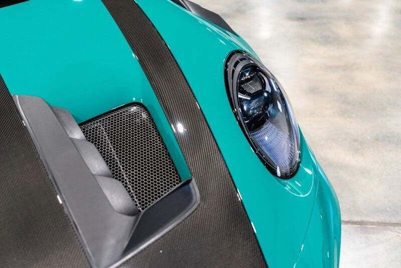 2025 Porsche 992 GT3 RS - Image 9 of 31