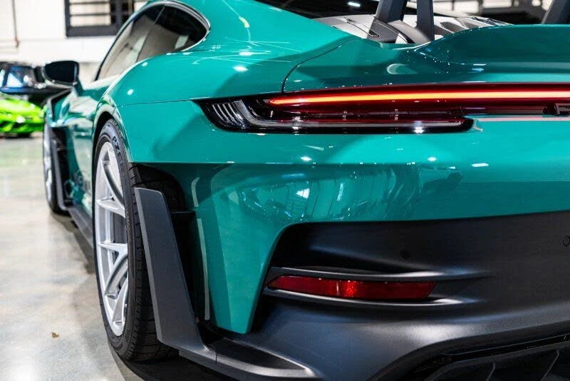 2025 Porsche 992 GT3 RS - Image 17 of 31