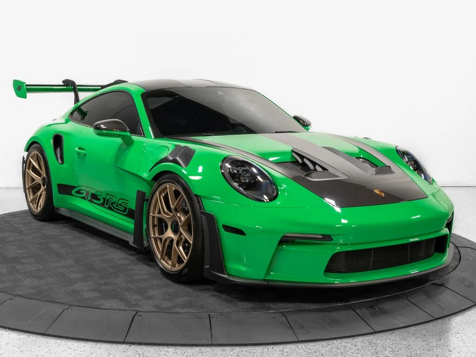 2025 Porsche 992 GT3 RS - Image 12 of 31