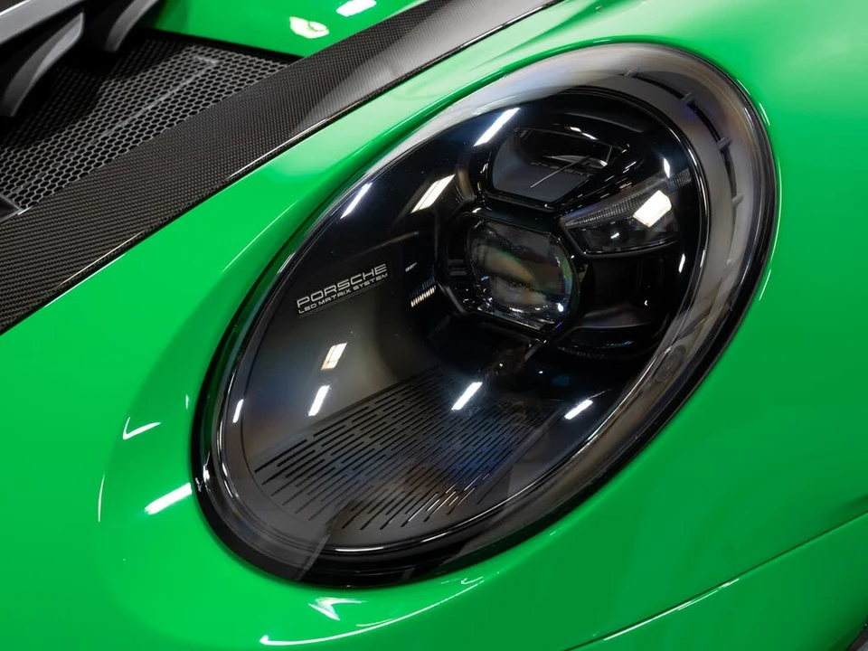 2025 Porsche 992 GT3 RS - Image 18 of 31