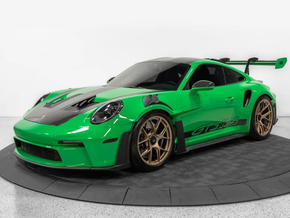 2025 Porsche 992 GT3 RS - Image 2 of 31