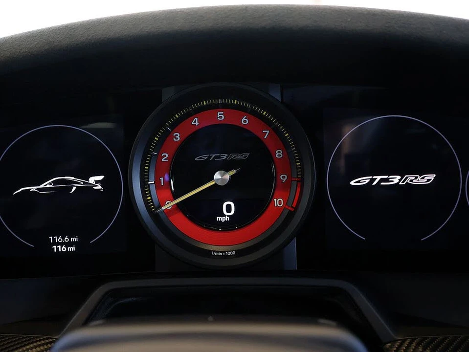 2025 Porsche 992 GT3 RS - Image 24 of 31