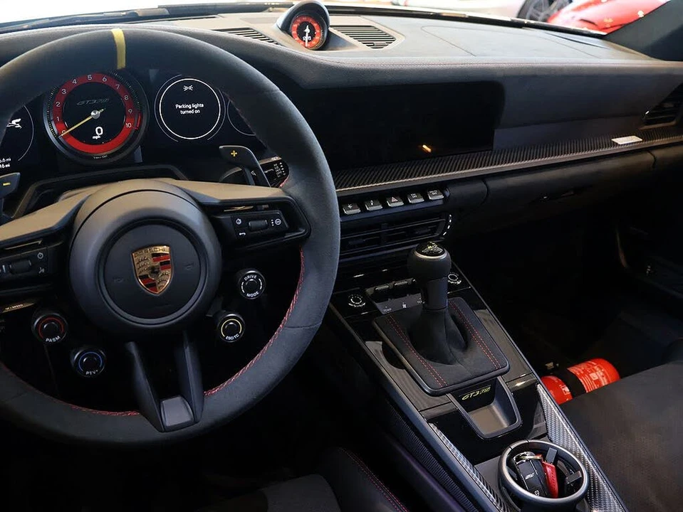 2025 Porsche 992 GT3 RS - Image 22 of 31