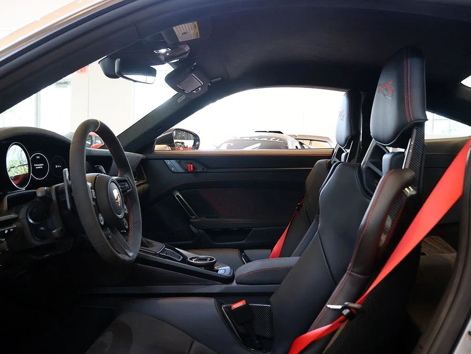 2025 Porsche 992 GT3 RS - Image 20 of 31