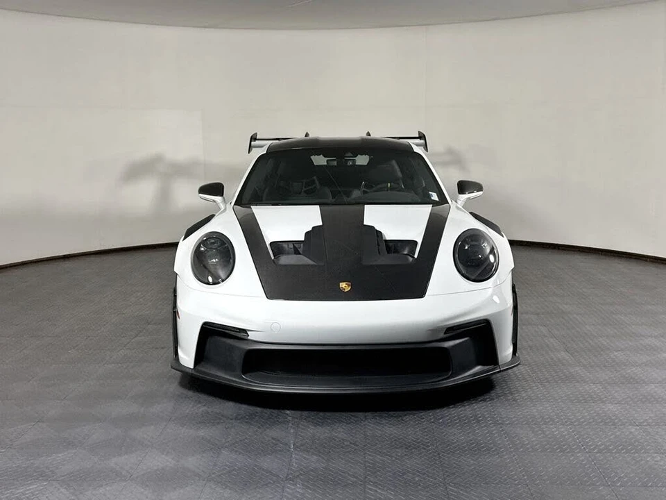 2025 Porsche 992 GT3 RS - Image 10 of 31